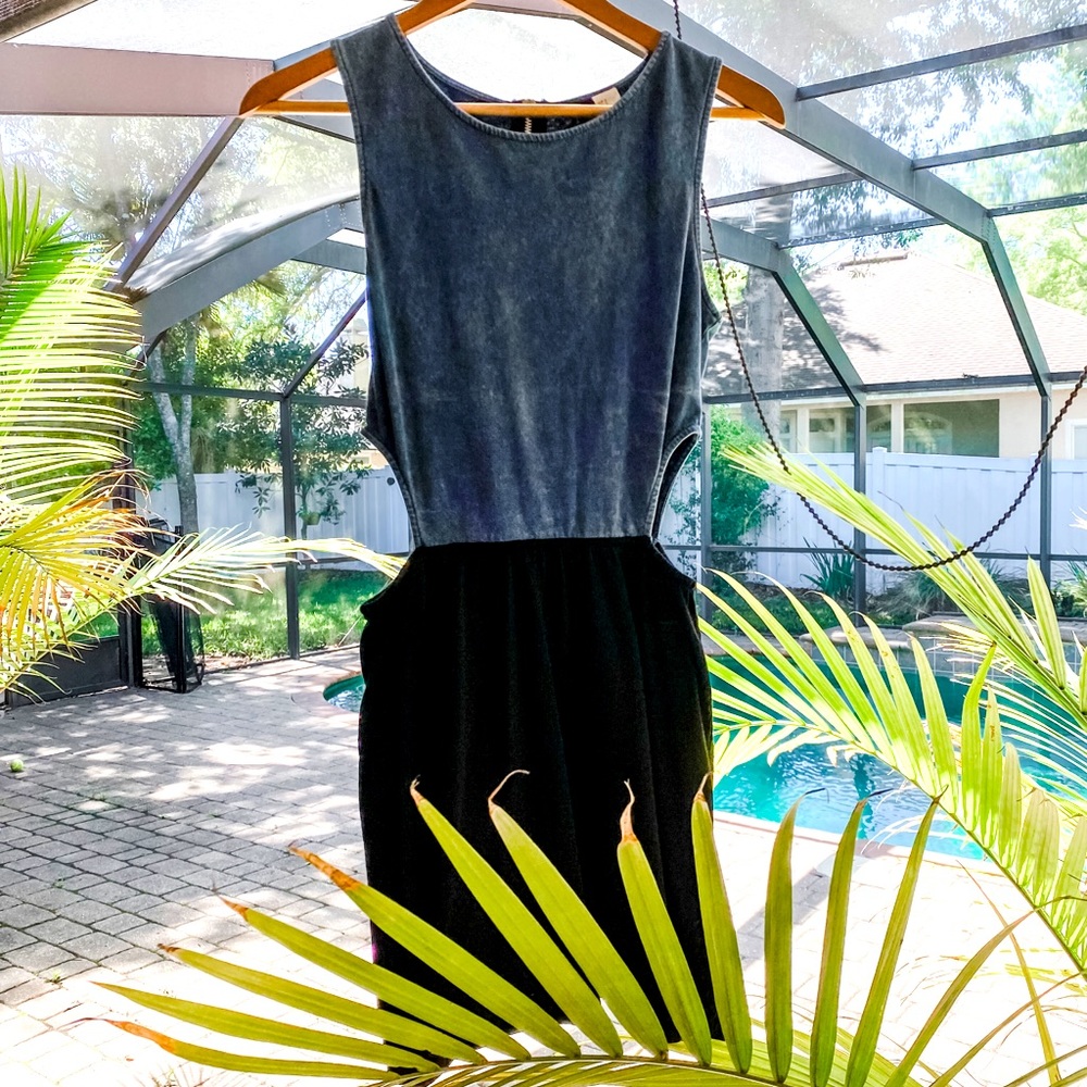 Urban outfitters cotton cutout dress size S!